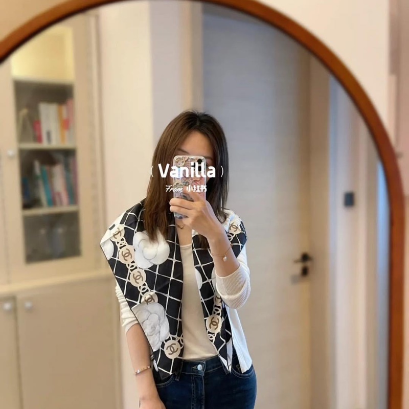 近新超低價✨香奈兒Chanel稀有款絕美coco夫人珍珠項鏈 cf圖騰 真絲絲巾領巾可裱框-17