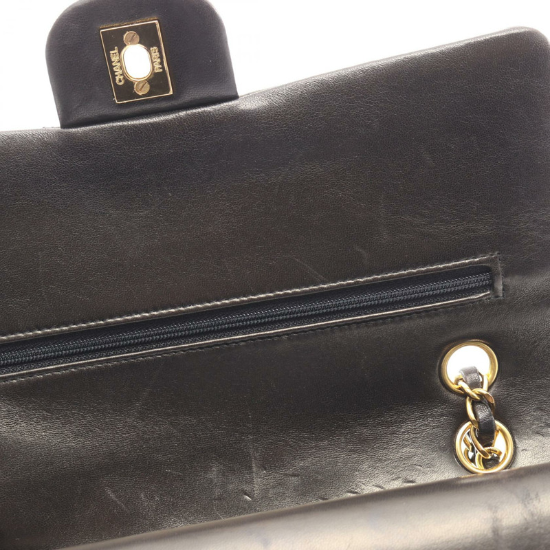 香奈兒 (CHANEL) Matelasse W 翻蓋鏈條單肩背包 A01112 黑色皮革 GHW 二手 CC-6