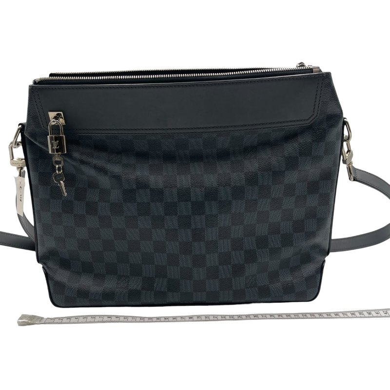 【美收精品】LOUIS VUITTON 黑棋盤格郵差包 C-328【隔月月中將轉賣至日本 上架期限30天】-9