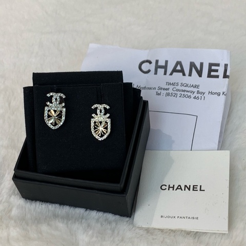 小資女最愛🫧Chanel閃鑽耳環‼️
