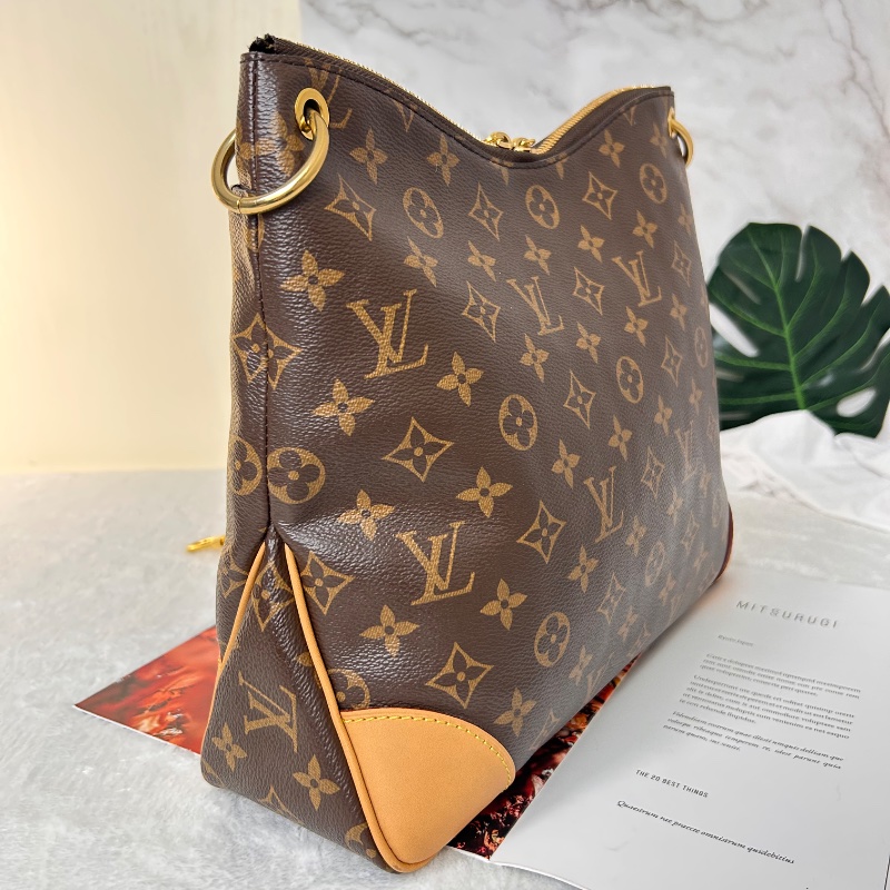 LV Odeon MM 老花中號牛角包肩背包 晶片款-9