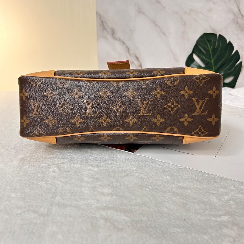 LV Odeon MM 老花中號牛角包肩背包 晶片款-12