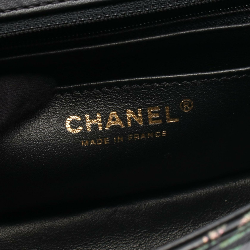 香奈兒 2.55 Mademoiselle 鏈條壓花肩背包，黑色多色皮革，金色五金，二手-3