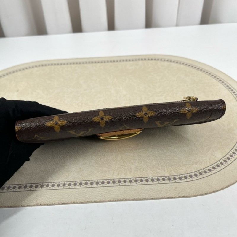 LV路易威登 有刻字 曼哈頓長款三折錢包 內裡卡位多 容量大-8