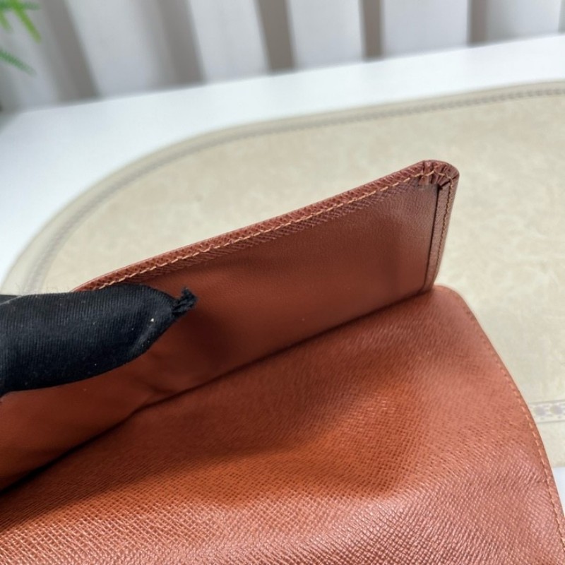 LV路易威登 有刻字 曼哈頓長款三折錢包 內裡卡位多 容量大-17