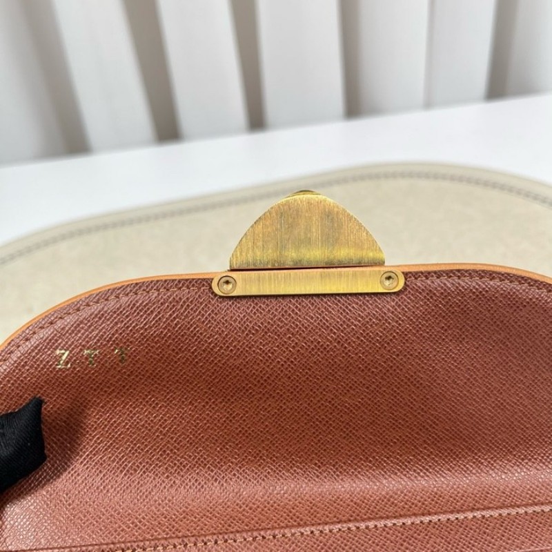 LV路易威登 有刻字 曼哈頓長款三折錢包 內裡卡位多 容量大-19