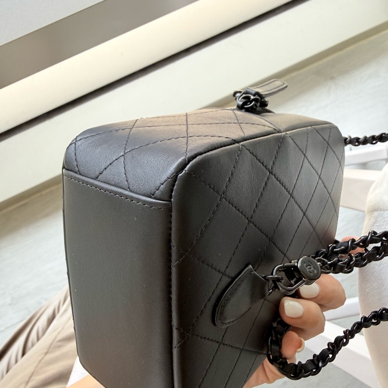 Chanel香奈兒25C so back mini後背包小書包全黑斜背包側背包手提包all black-3