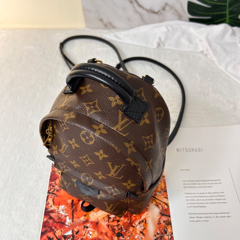 LV Palm Springs 老花迷你小書包後背包-12