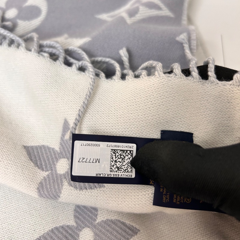LV 經典 Essential 老花 LOGO 羊毛圍巾-3