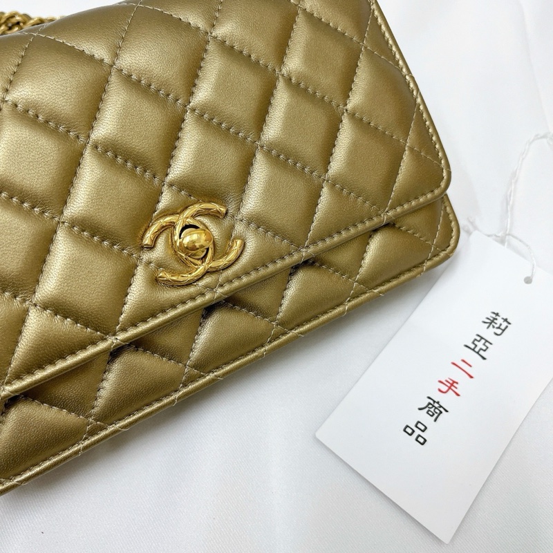 莉亞精品♡Chanel won季節限量金色 二手美包-3