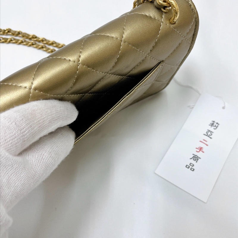 莉亞精品♡Chanel won季節限量金色 二手美包-5
