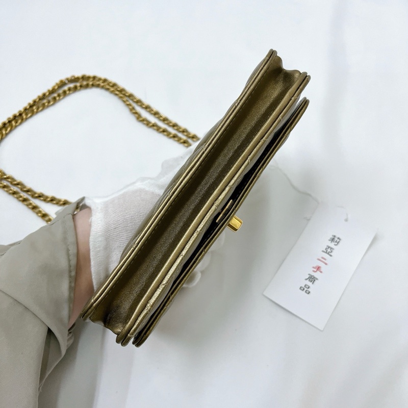 莉亞精品♡Chanel won季節限量金色 二手美包-10