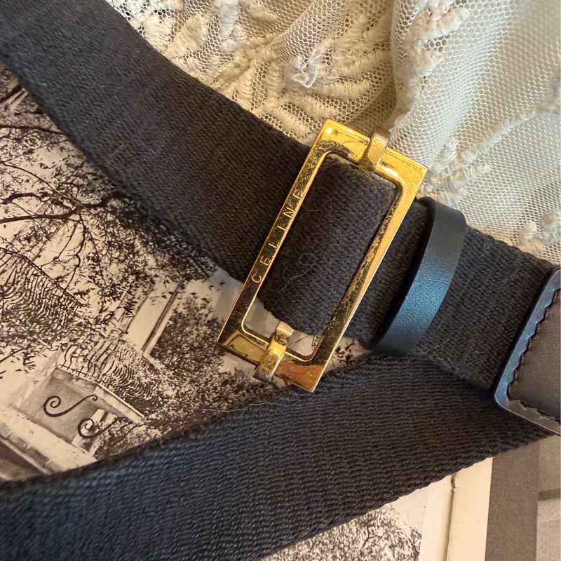 思琳 賽琳 復古黑色 老花  皮革 黑花  相機包 旅行包  斜挎包 斜背包 側背包 托特包 手提包 罕有 中古 老花包 古董包 中古包celine vintage triomphe bag black  camera bag-17