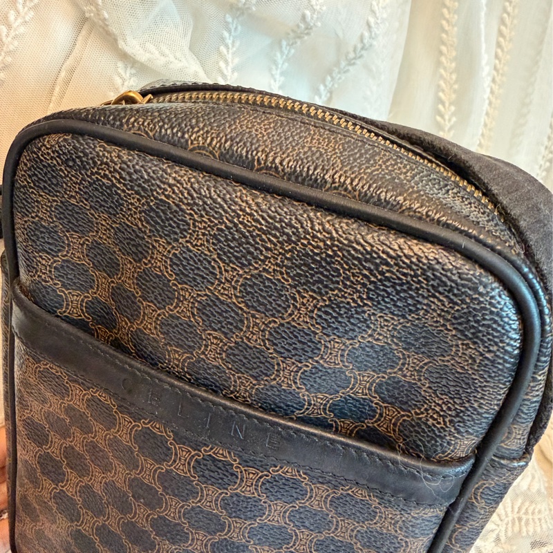 思琳 賽琳 復古黑色 老花  皮革 黑花  相機包 旅行包  斜挎包 斜背包 側背包 托特包 手提包 罕有 中古 老花包 古董包 中古包celine vintage triomphe bag black  camera bag-25