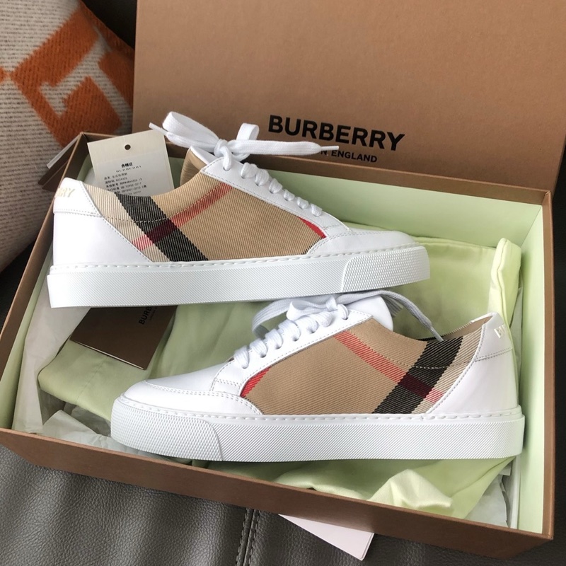 Burberry 經典格紋小白鞋，35碼，-4
