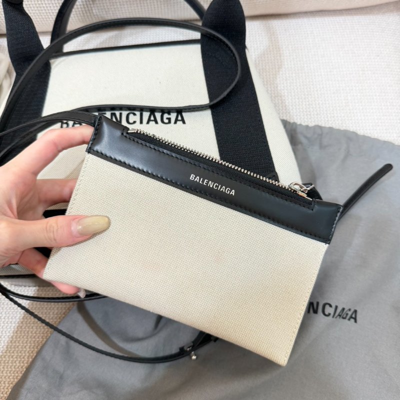 BALENCIAGA Navy Cabas 帆布手提包 99新配件塵袋購證吊牌子包-2