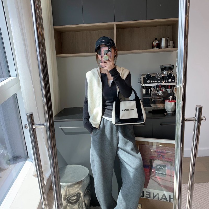 BALENCIAGA Navy Cabas 帆布手提包 99新配件塵袋購證吊牌子包-1