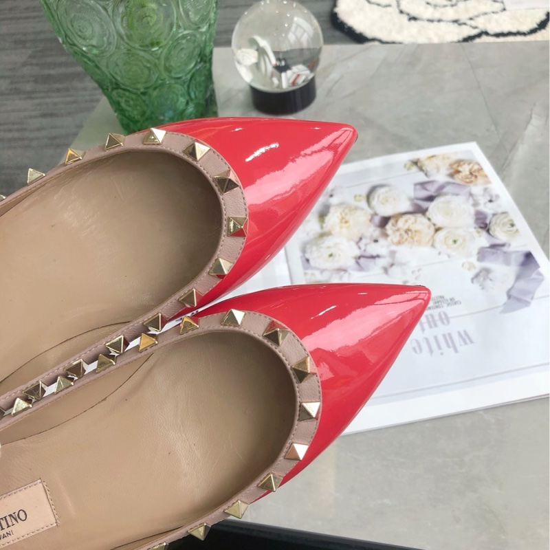 華倫天奴Valentino 鉚釘平底鞋，經典款，36碼 已貼底-1