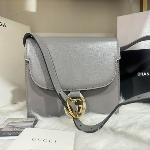 Gucci 斜背包