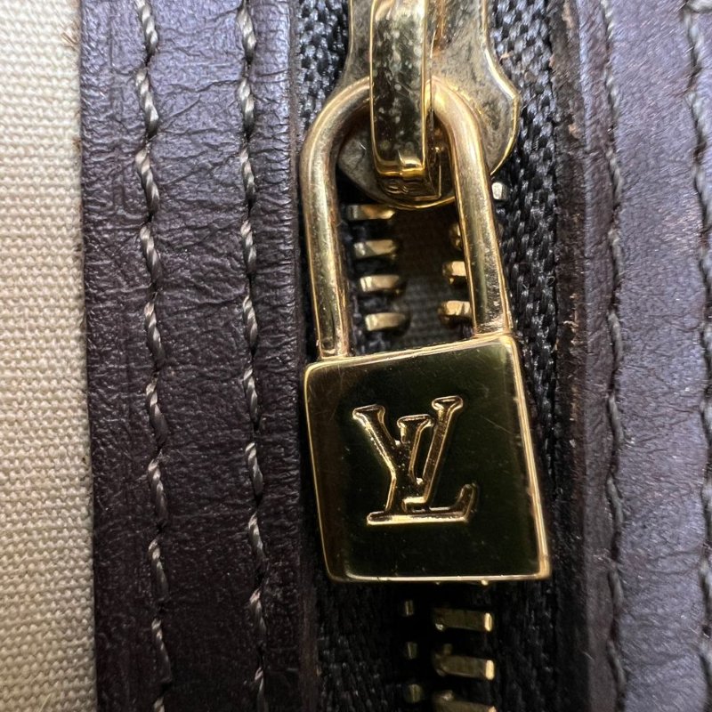 Louis Vuitton Monogram Mini Lin Josephine 波士頓手提包-22