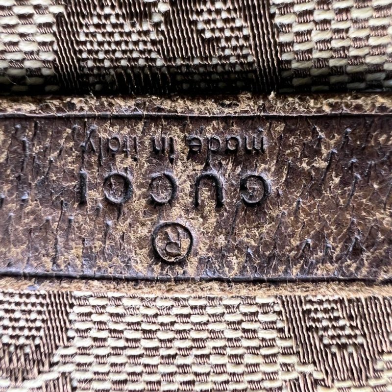 Gucci 經典雙 G 帆布月牙形斜挎包-4