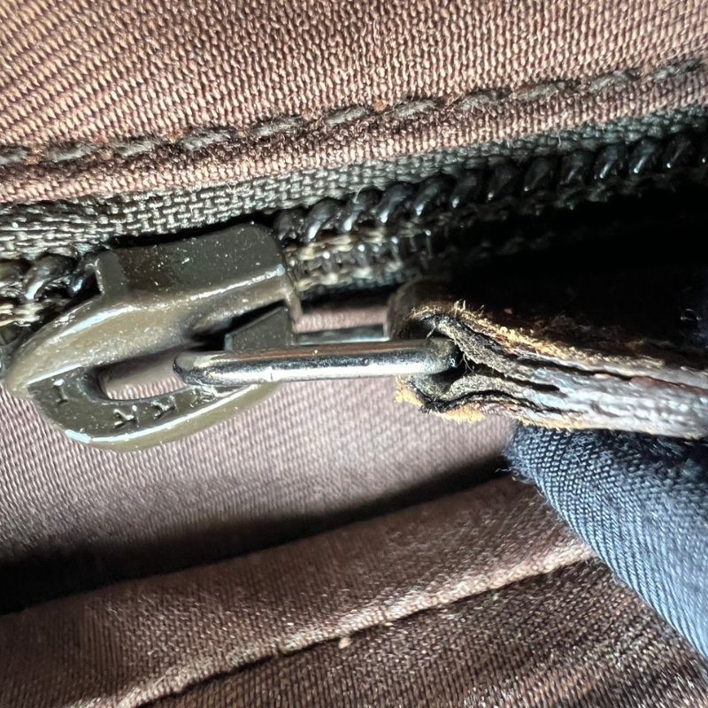 Gucci 經典雙 G 帆布月牙形斜挎包-19