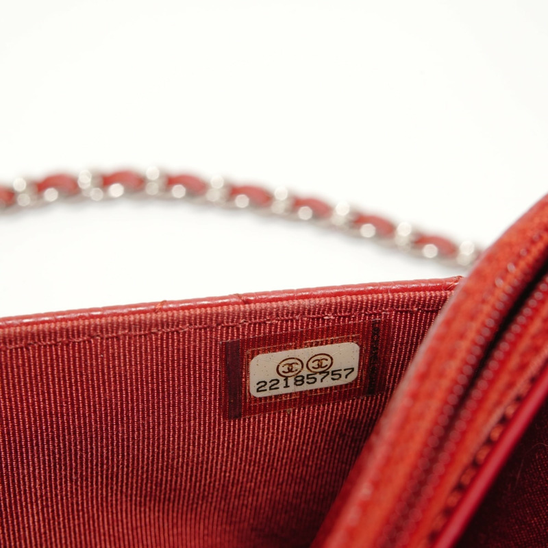 香奈兒 (Chanel) 魚子醬皮革鏈條皮夾絎縫肩背包 紅色-9