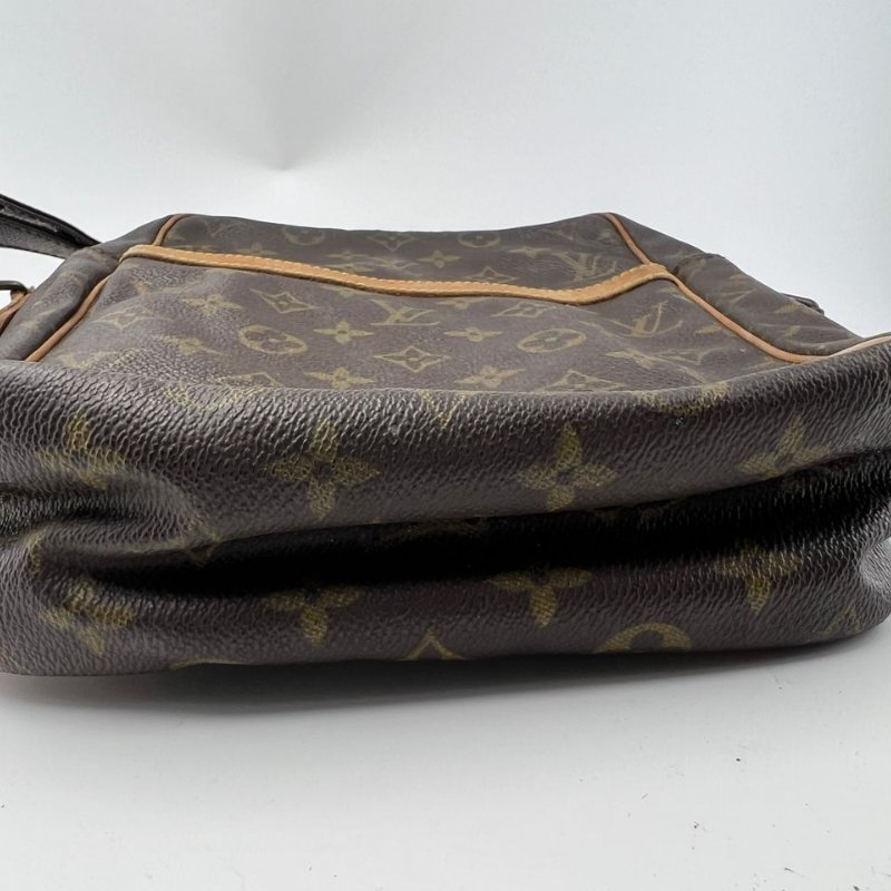 Louis Vuitton 老花 Danube 斜挎包-8