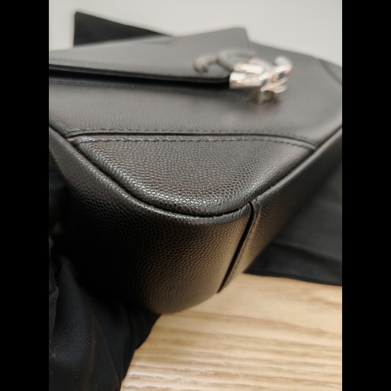 Chanel extra classic flap
荔枝皮 古巴系列 黄金中號-7