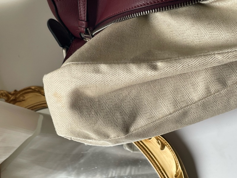 ▪️富貴選物FUGUEI▪️Loewe 波爾多紅 銀扣 puzzle 小號-13