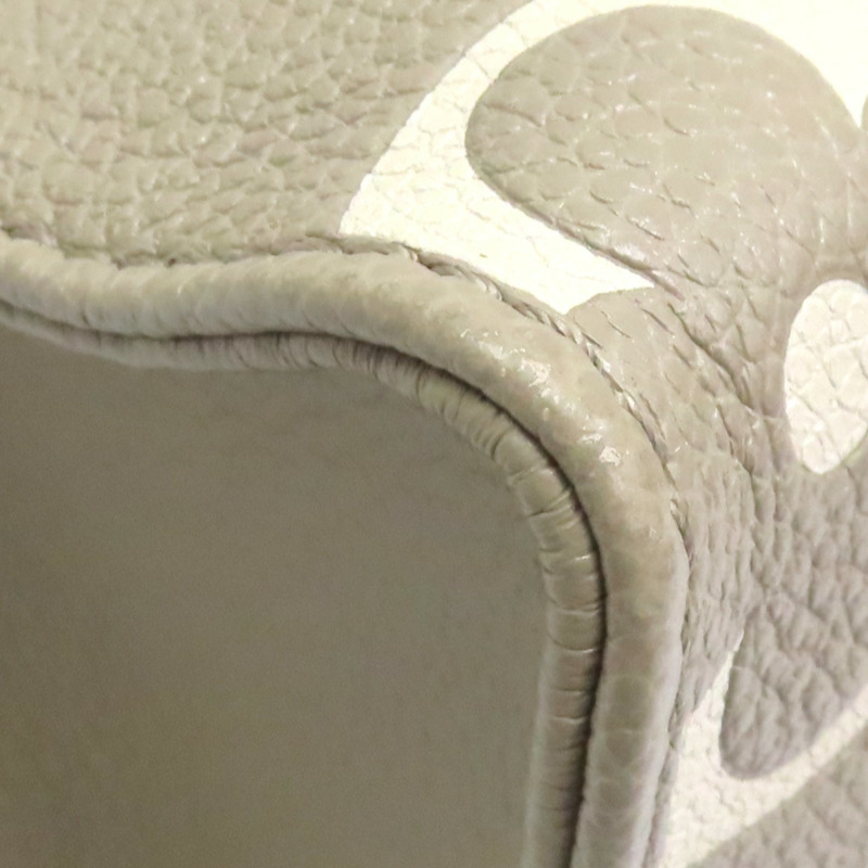 斑鳩灰色 牛皮 OnTheGo PM 兩用包【LOUIS VUITTON LV 路易威登】 M45779-11