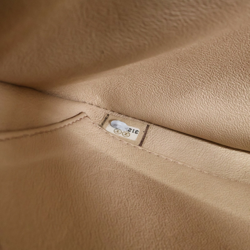 粉膚色 羊皮 Trendy 25口蓋包 鍊帶肩背包 淡金釦【CHANEL 香奈兒】 A92236-10