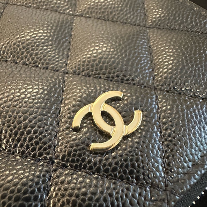 Chanel 荔枝皮對開短夾-7
