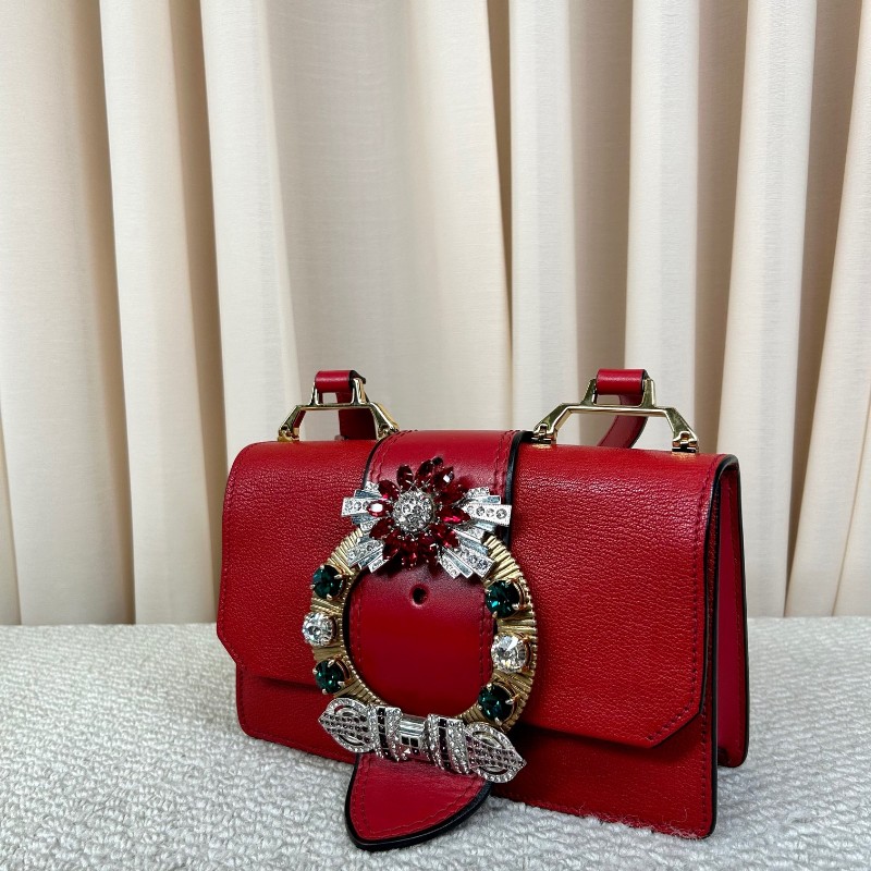MiuMiu繆繆Lady紅色牛皮寶石包 精美紅色寶石太陽花裝飾 金色五金 可單肩可斜挎 牛皮耐磨 包型板正 容量實用 日常通勤百搭-2
