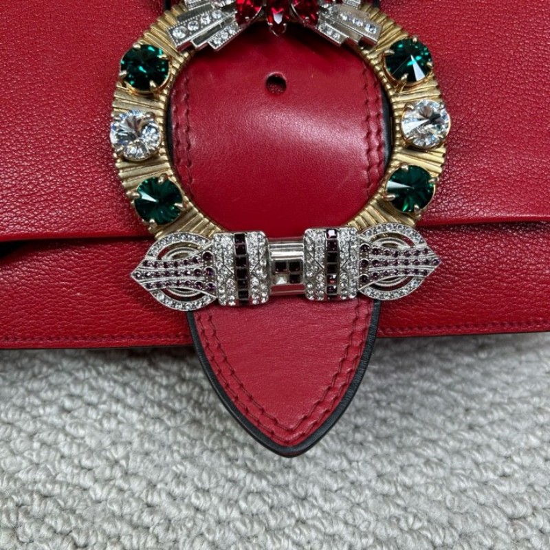 MiuMiu繆繆Lady紅色牛皮寶石包 精美紅色寶石太陽花裝飾 金色五金 可單肩可斜挎 牛皮耐磨 包型板正 容量實用 日常通勤百搭-16