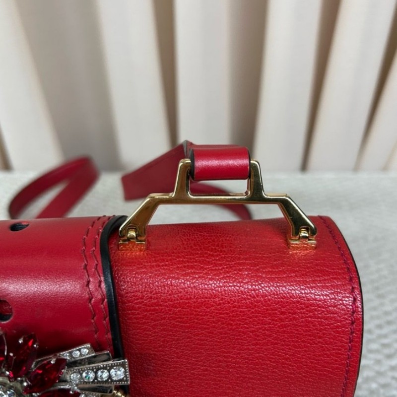 MiuMiu繆繆Lady紅色牛皮寶石包 精美紅色寶石太陽花裝飾 金色五金 可單肩可斜挎 牛皮耐磨 包型板正 容量實用 日常通勤百搭-20