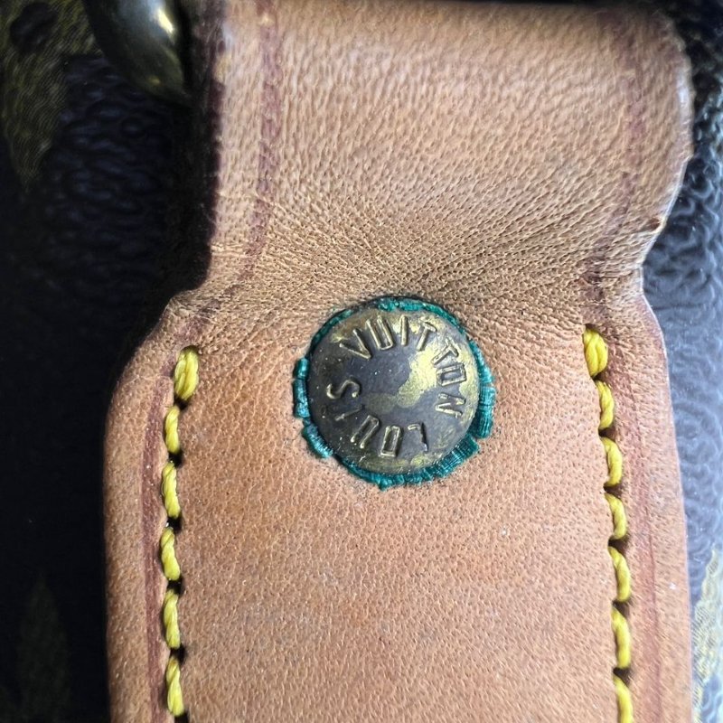 Louis Vuitton 老花直式相機包-22