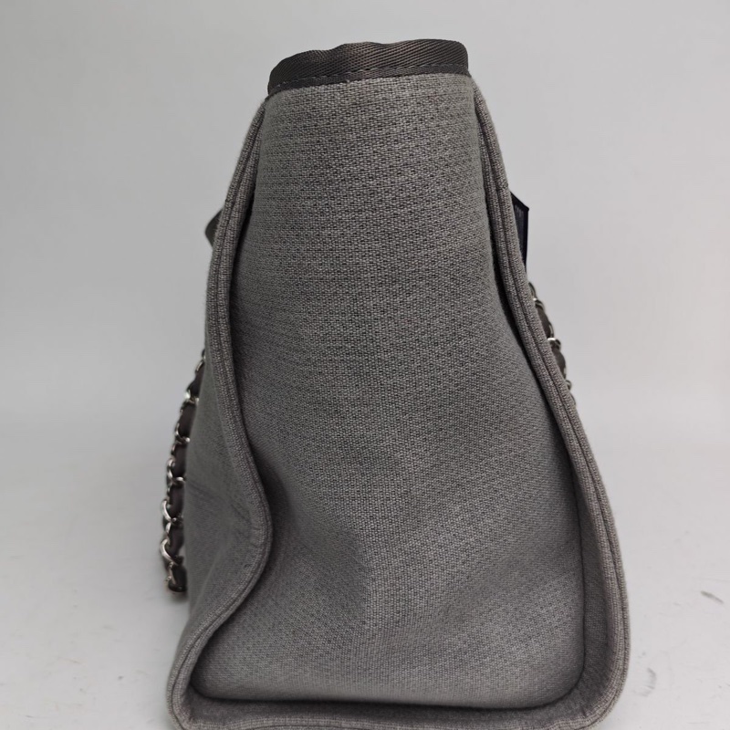 CHANEL 沙灘包購物包大號灰色帆布20開銀扣-2