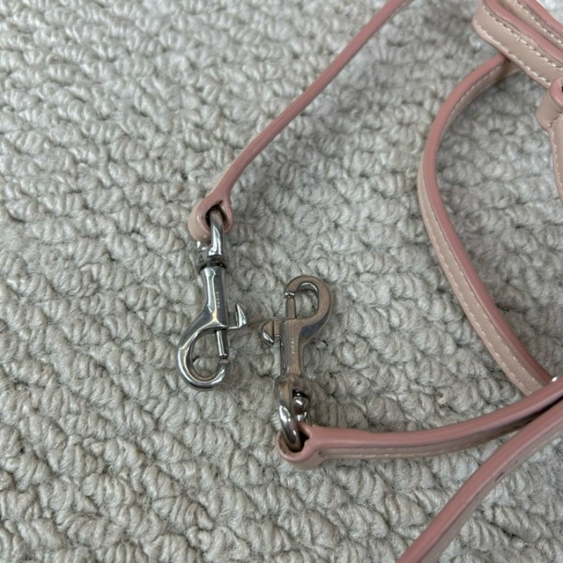 YSL聖羅蘭Loulou粉色方胖子郵差包 皮質細膩 銀扣設計 有肩帶 可單肩可斜挎 容量適中 日常通勤、約會都很百搭-20