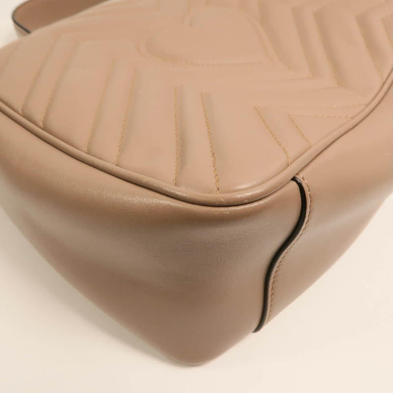 GUCCI 牛皮皮革GG Marmont Matelasse Small Top Handle金扣手挽肩背兩用袋-13