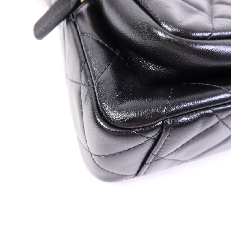 CHANEL 牛皮皮革Clutch With Chain金扣鏈帶肩背袋-11