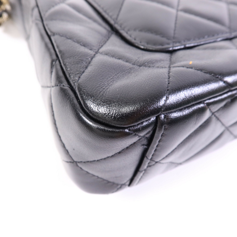CHANEL 牛皮皮革Clutch With Chain金扣鏈帶肩背袋-13
