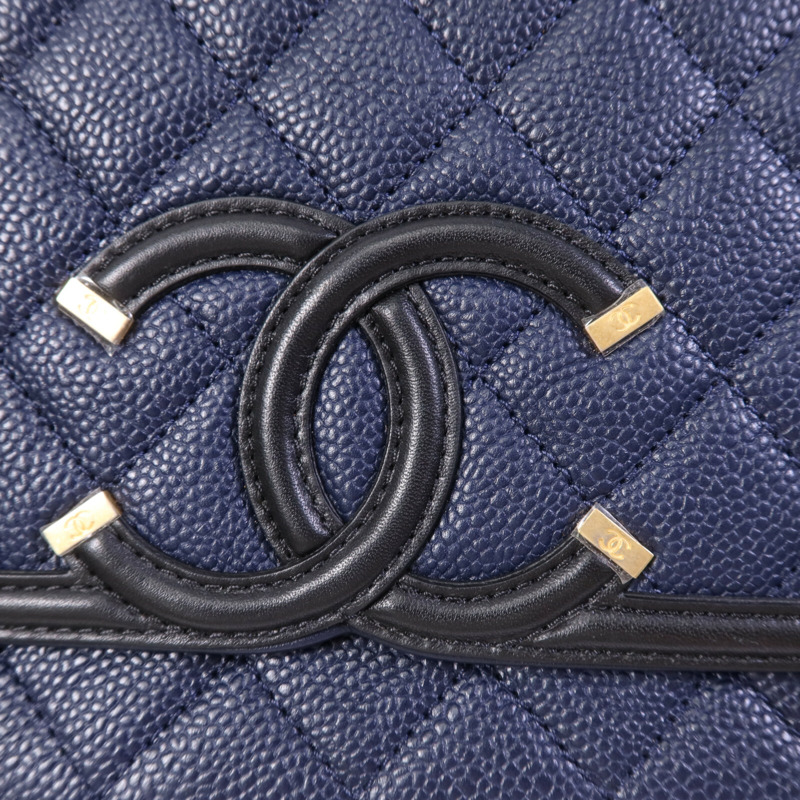 CHANEL 牛皮皮革CC Filigree金扣鏈帶肩背袋-6