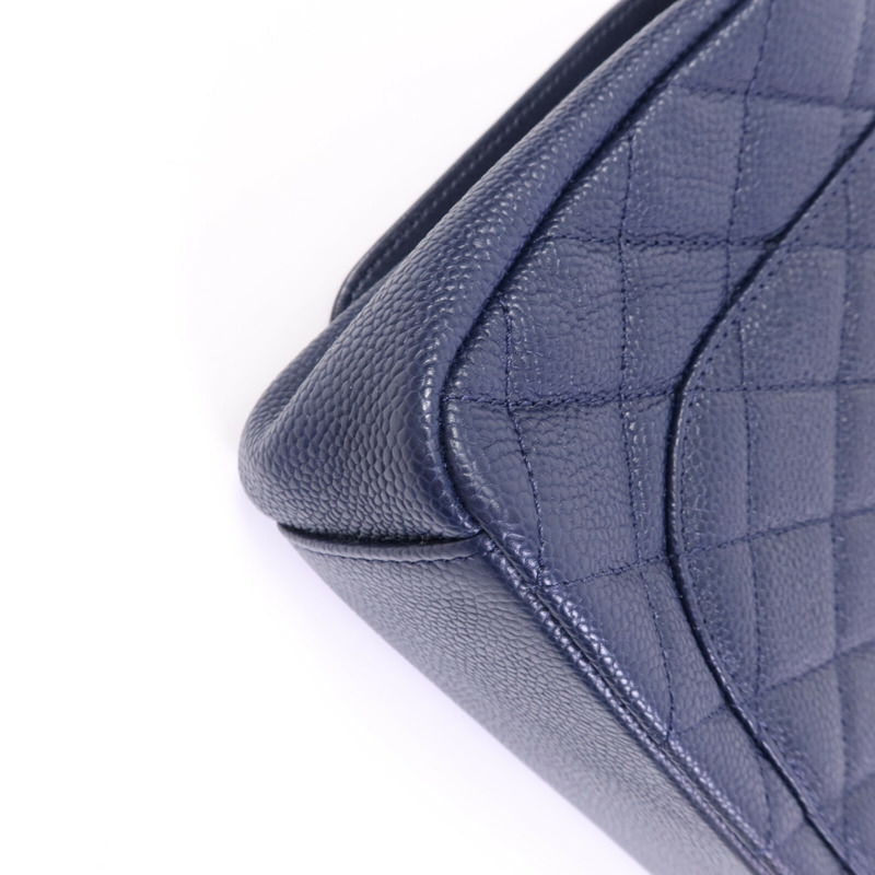 CHANEL 牛皮皮革CC Filigree金扣鏈帶肩背袋-13