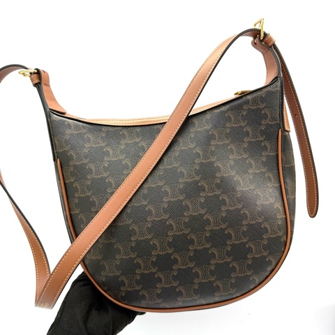 CELINE 賽琳 老花帆布斜背包 TRIOMPHE 117252