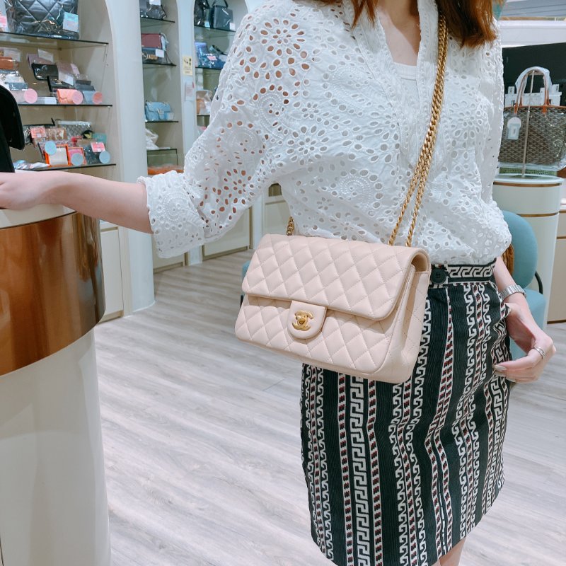 TK1999	香奈兒 經典 Chanel 23cm Small Flap Bag With Camellia Chain Lambskin Beige x GHW-1