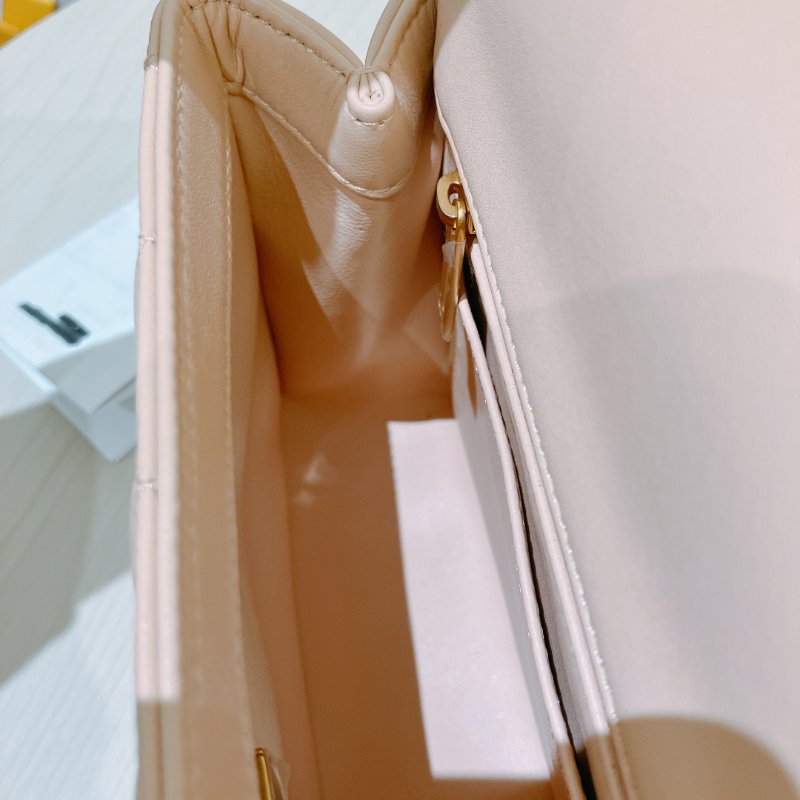 TK1999	香奈兒 經典 Chanel 23cm Small Flap Bag With Camellia Chain Lambskin Beige x GHW-19