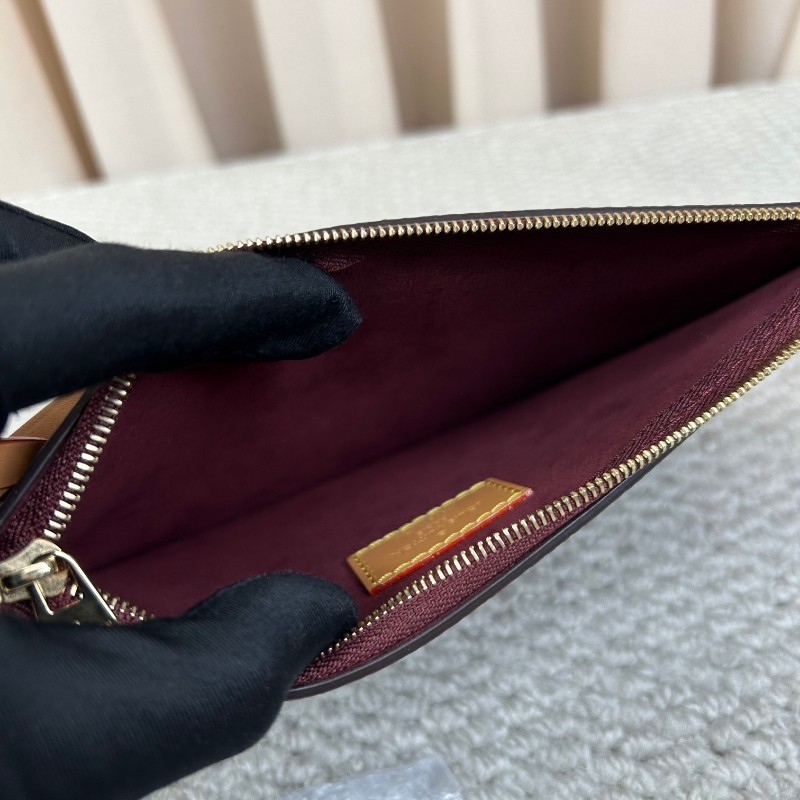 LV路易威登Neverfull子袋 經典老花 拉鍊順滑 容量合適 日常裝手機錢包很實用-11