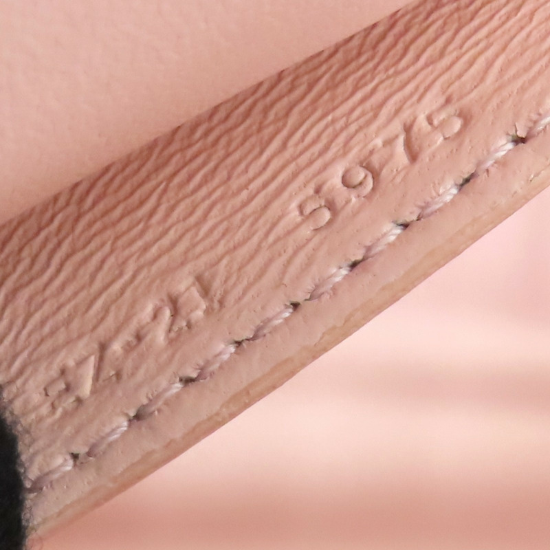 綠色  牛皮 HUG Mini 肩背包【Salvatore Ferragamo 費拉格慕】 215975-7