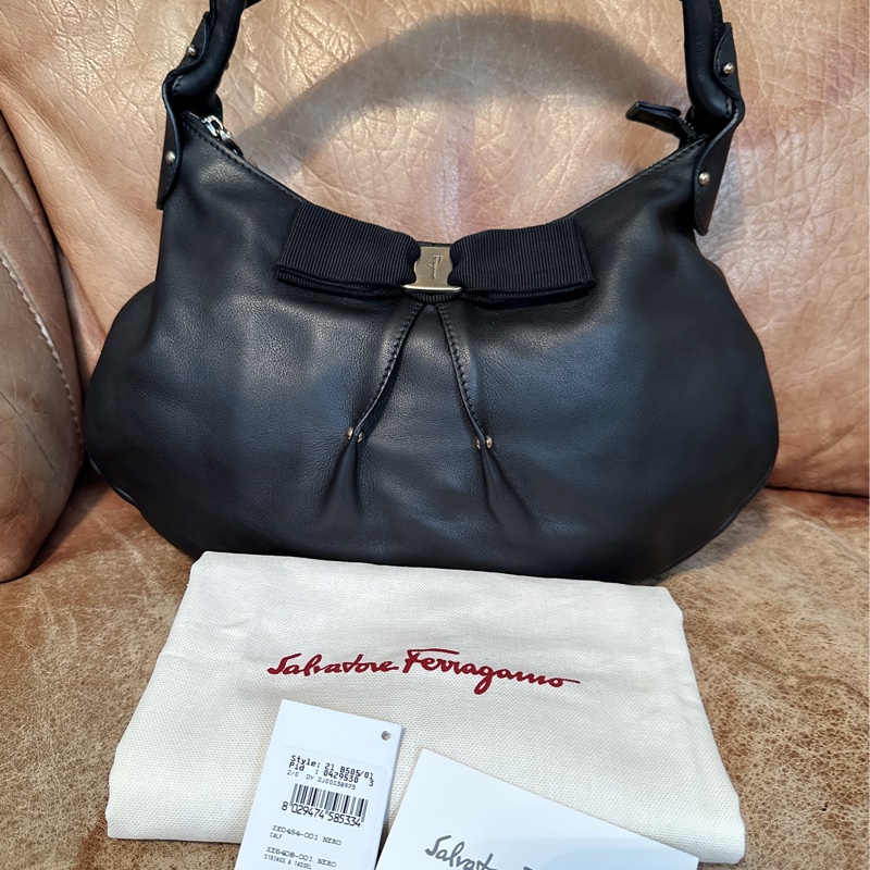 未使用 經典Salvatore Ferragamo肩背包-11